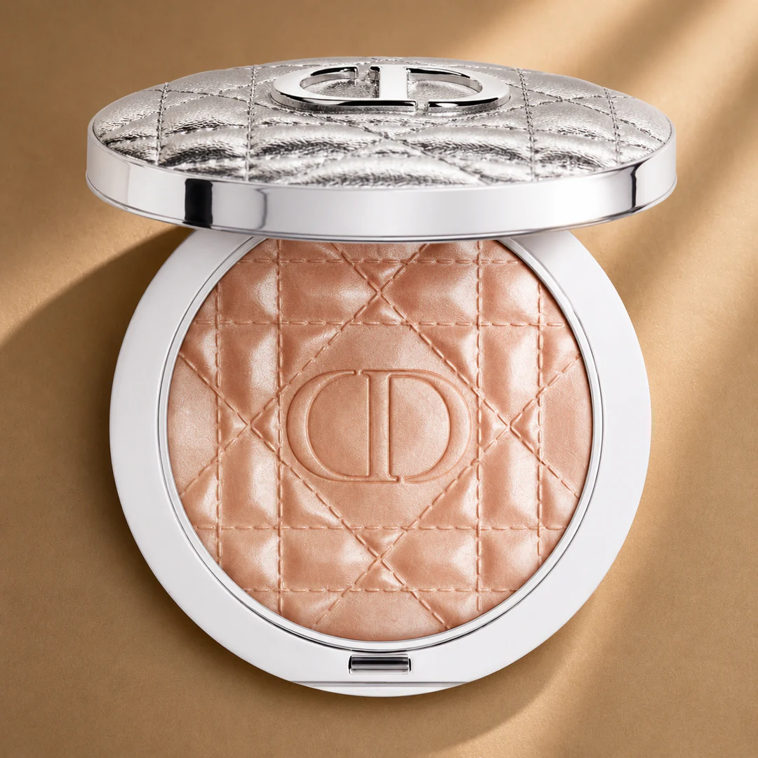 Dior Forever Glow Luminizer Highlighter (02 Gold Halo)